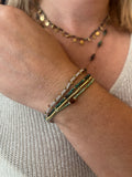 Bracelet doré OIA