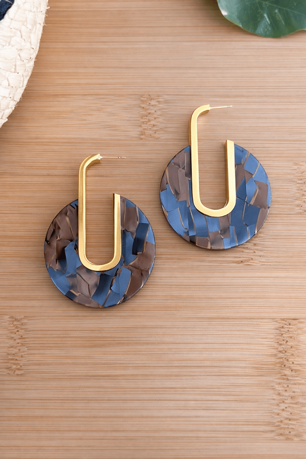 Boucles d’oreilles pendantes en acier inoxydable doré et en résine 