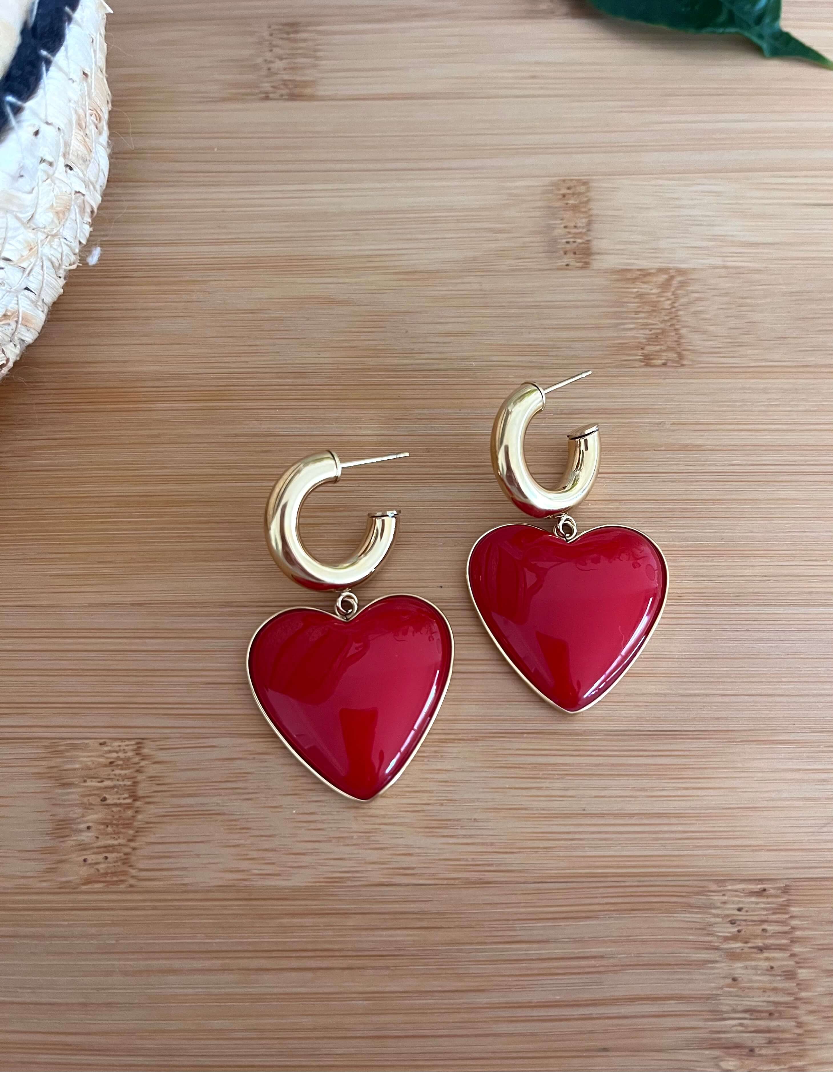 Boucles d oreilles en forme de coeur rouge, et en acier inoxydable doré