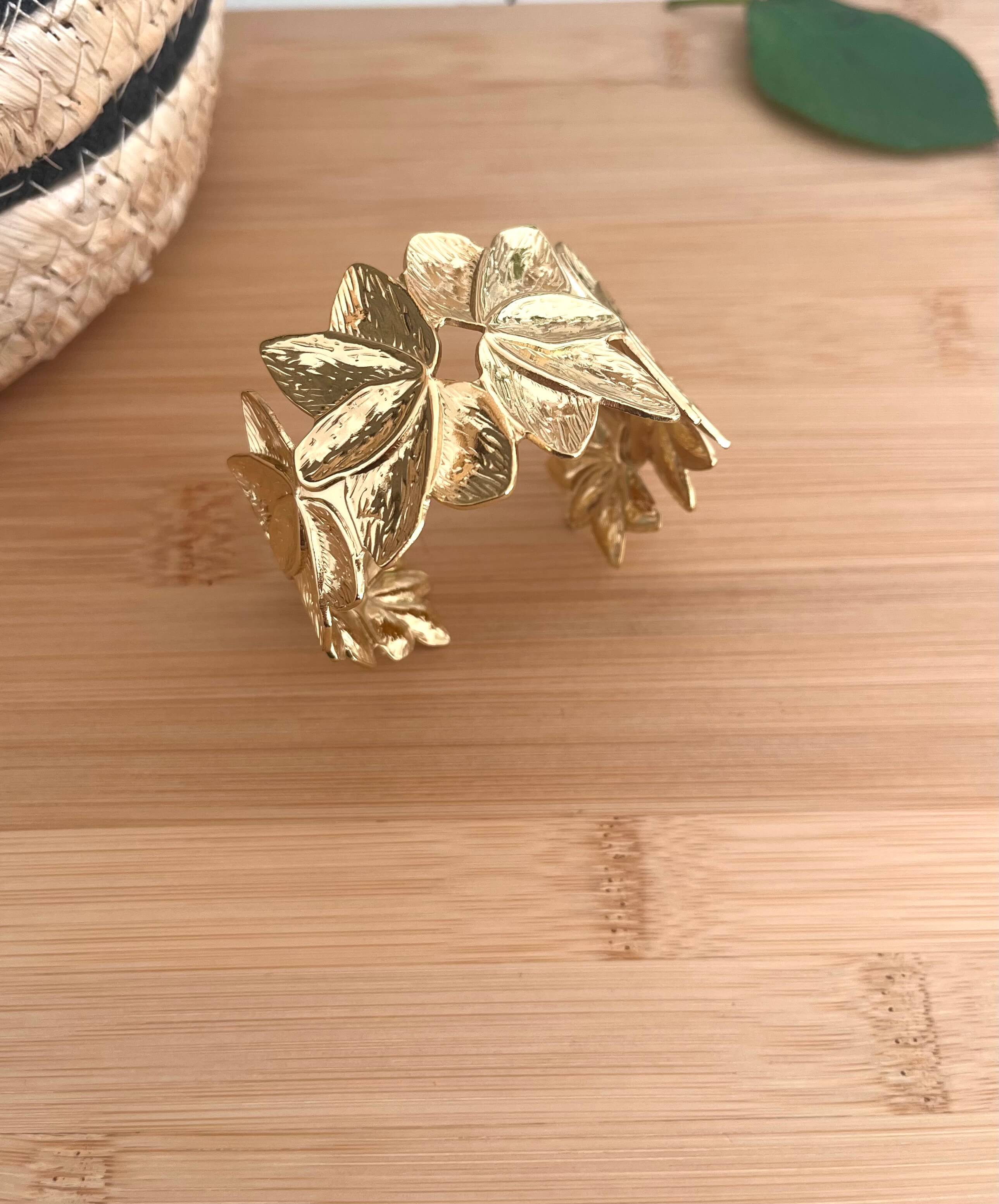 Bracelet manchette en forme de pétale de fleur, en acier inoxydable doré