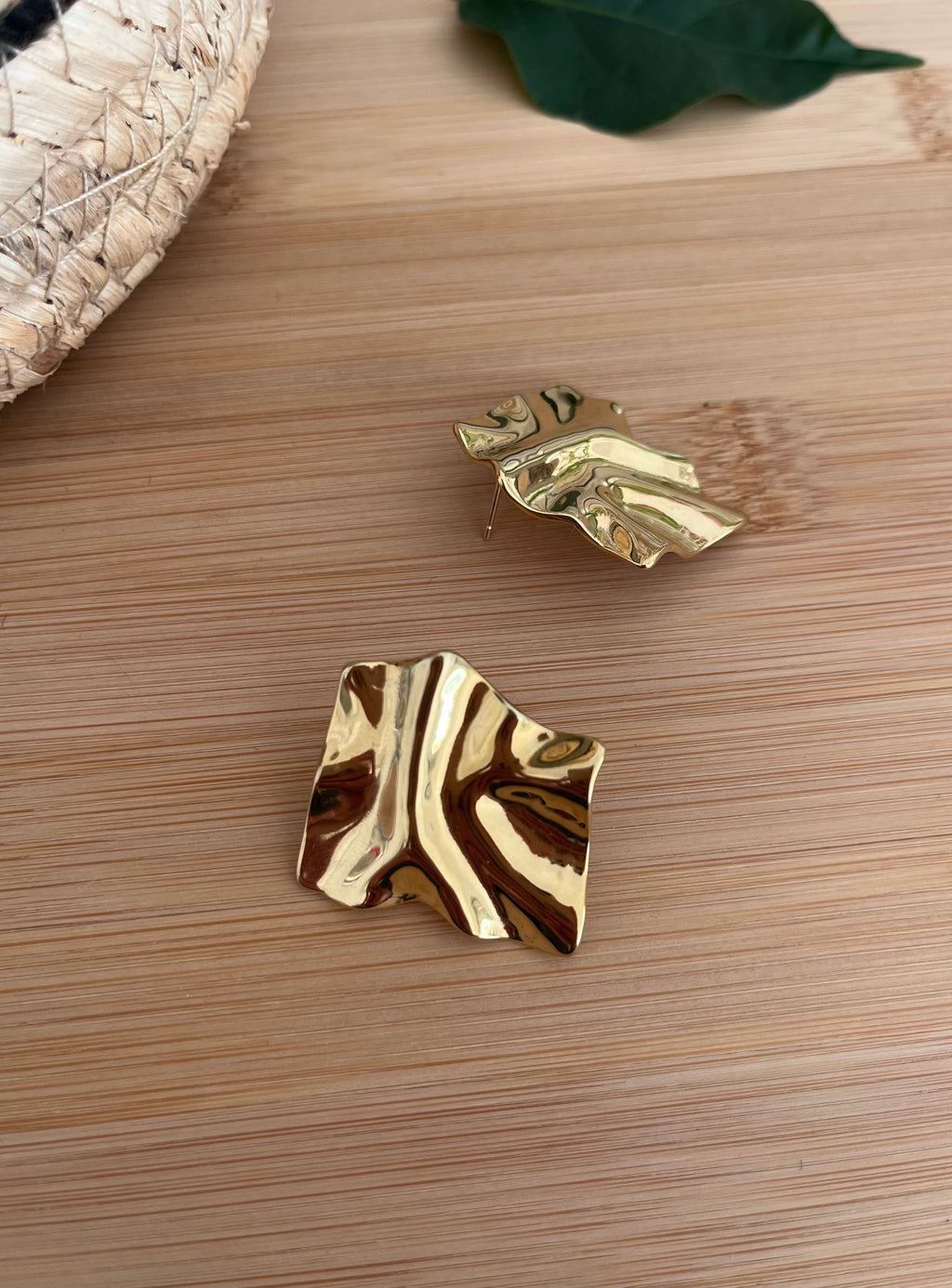 Boucles d’oreilles dorées NAHIA