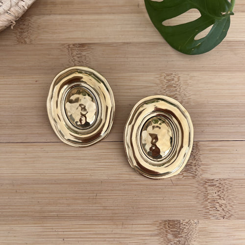 Paire de boucles d’oreilles ronde, aspect martelé, résistantes à l’eau 